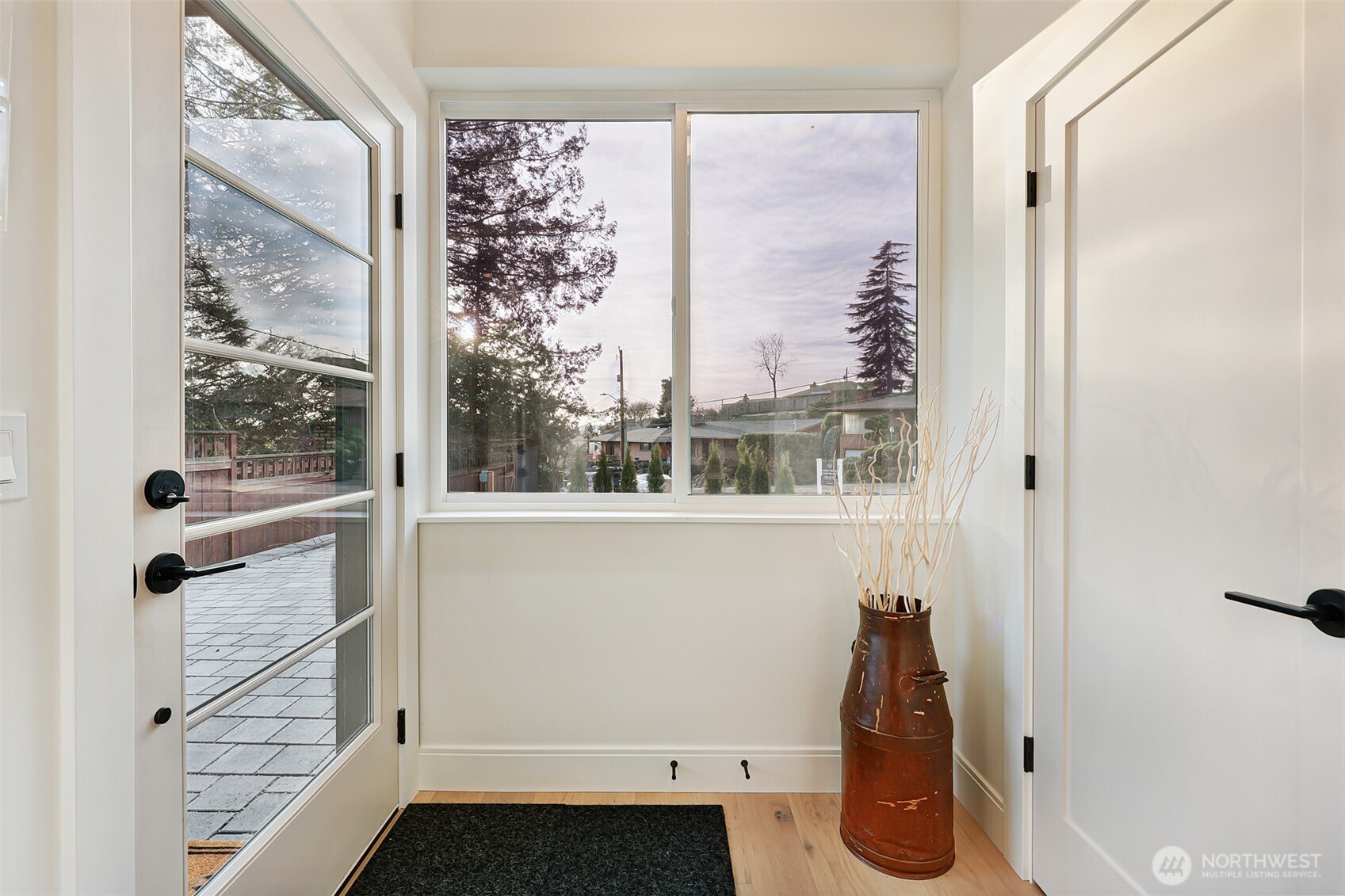 8810 41st Avenue SW Seattle WA 98136