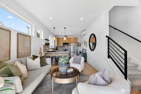 4142 44th Avenue SW Seattle WA 98116