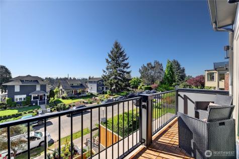 4142 44th Avenue SW Seattle WA 98116