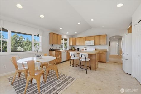 1790 Warm Springs Drive Wenatchee WA 98801