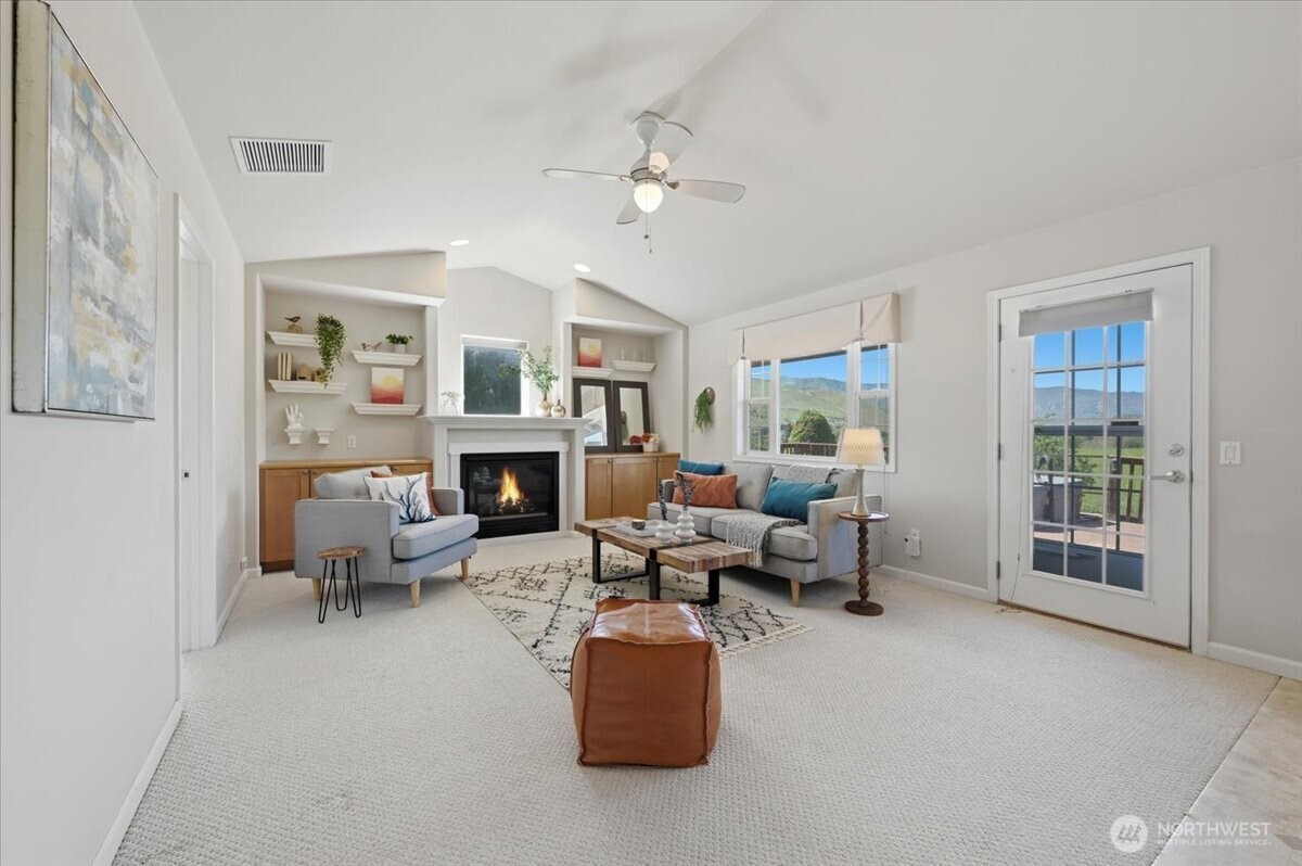 1790 Warm Springs Drive Wenatchee WA 98801