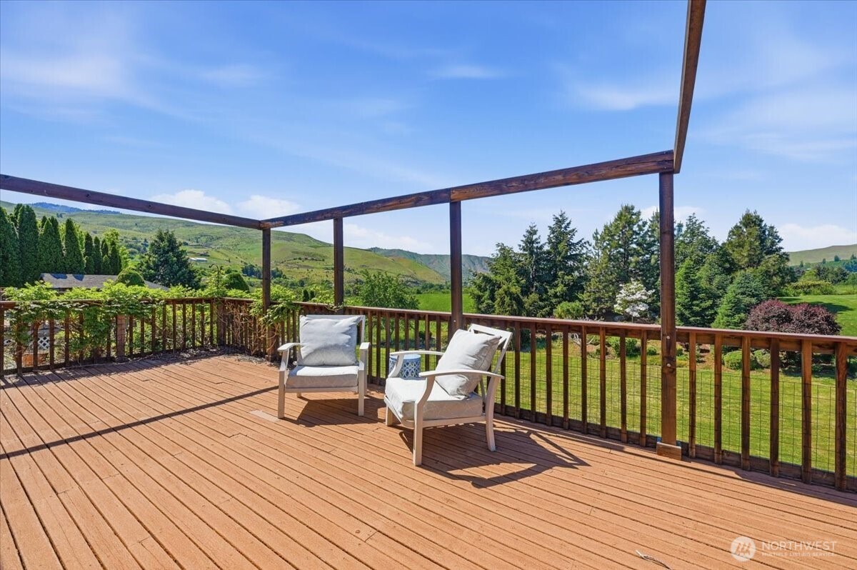 1790 Warm Springs Drive Wenatchee WA 98801