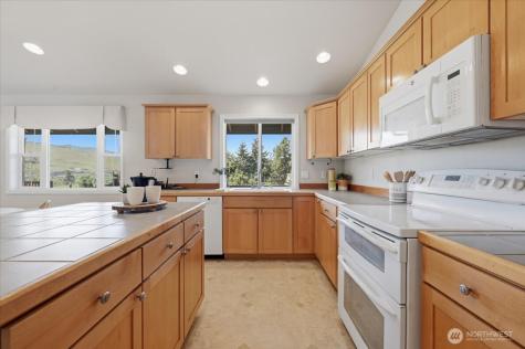 1790 Warm Springs Drive Wenatchee WA 98801