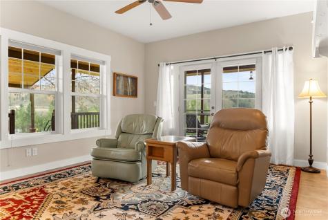 183 Twisp Carlton Road Carlton WA 98814