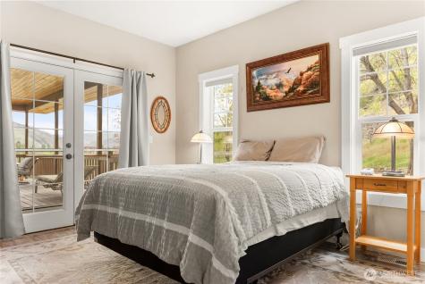 183 Twisp Carlton Road Carlton WA 98814