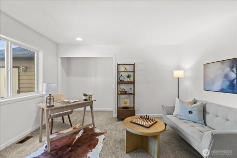 17312 Gravenstein Road Bothell WA 98012