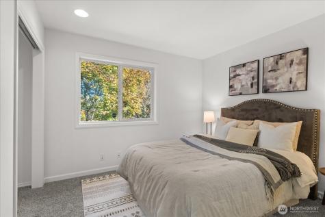 17312 Gravenstein Road Bothell WA 98012