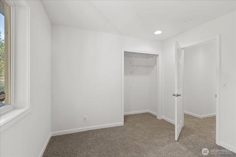 17312 Gravenstein Road Bothell WA 98012