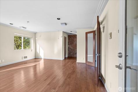 17312 Gravenstein Road Bothell WA 98012