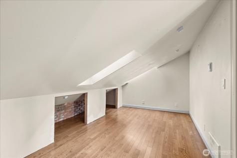 17312 Gravenstein Road Bothell WA 98012