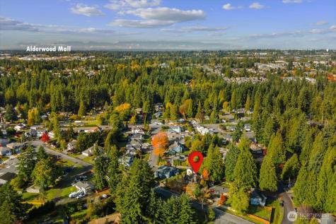 17312 Gravenstein Road Bothell WA 98012