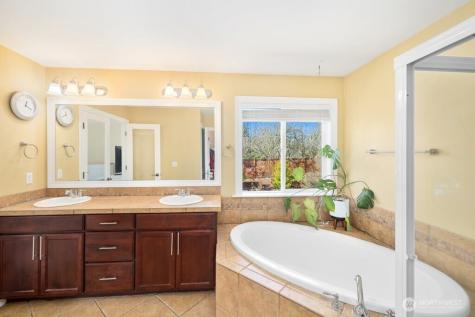 12910 194th Avenue Ct E Bonney Lake WA 98391