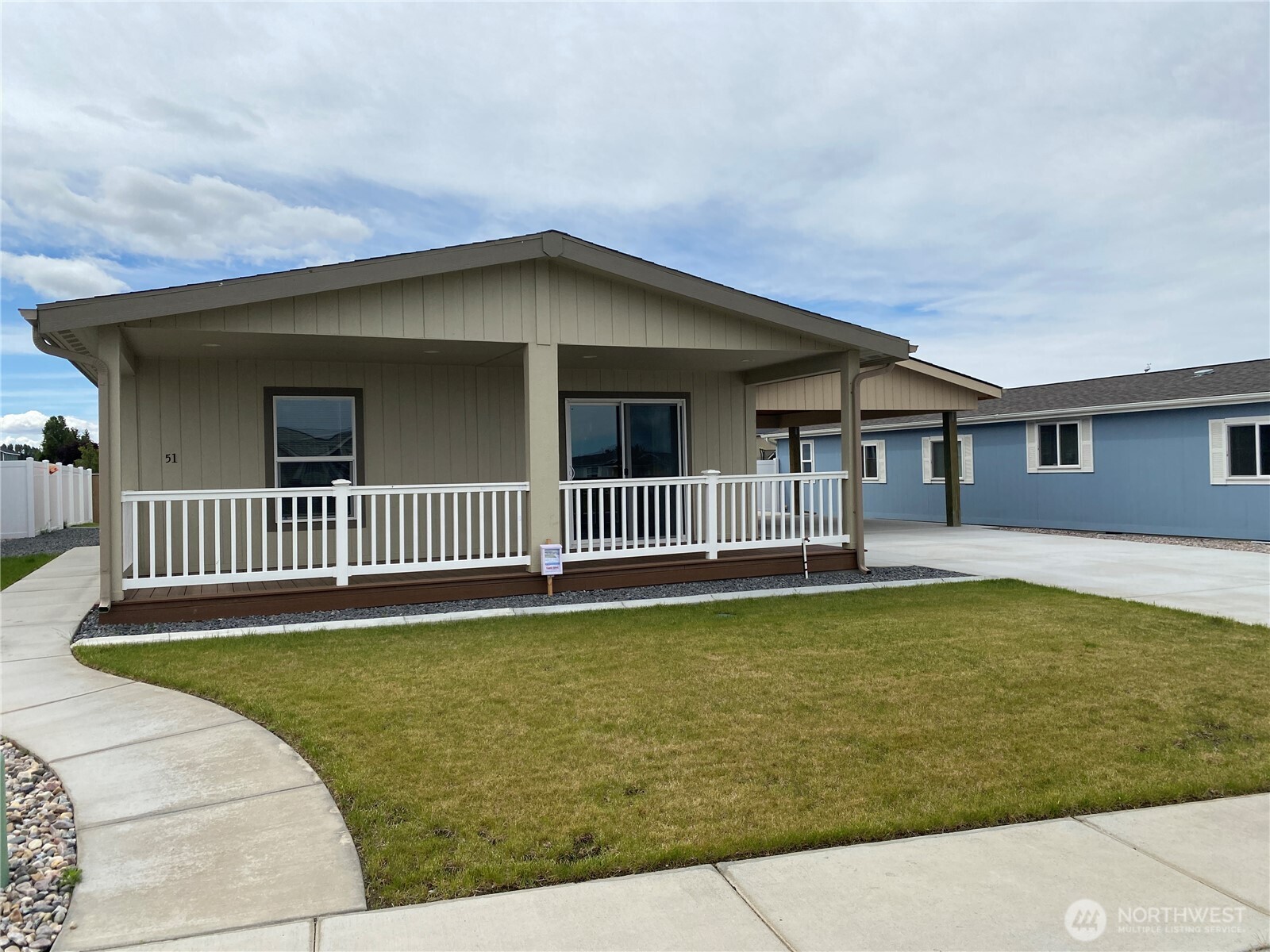 1701 E Burr Avenue Court Moses Lake WA 98837