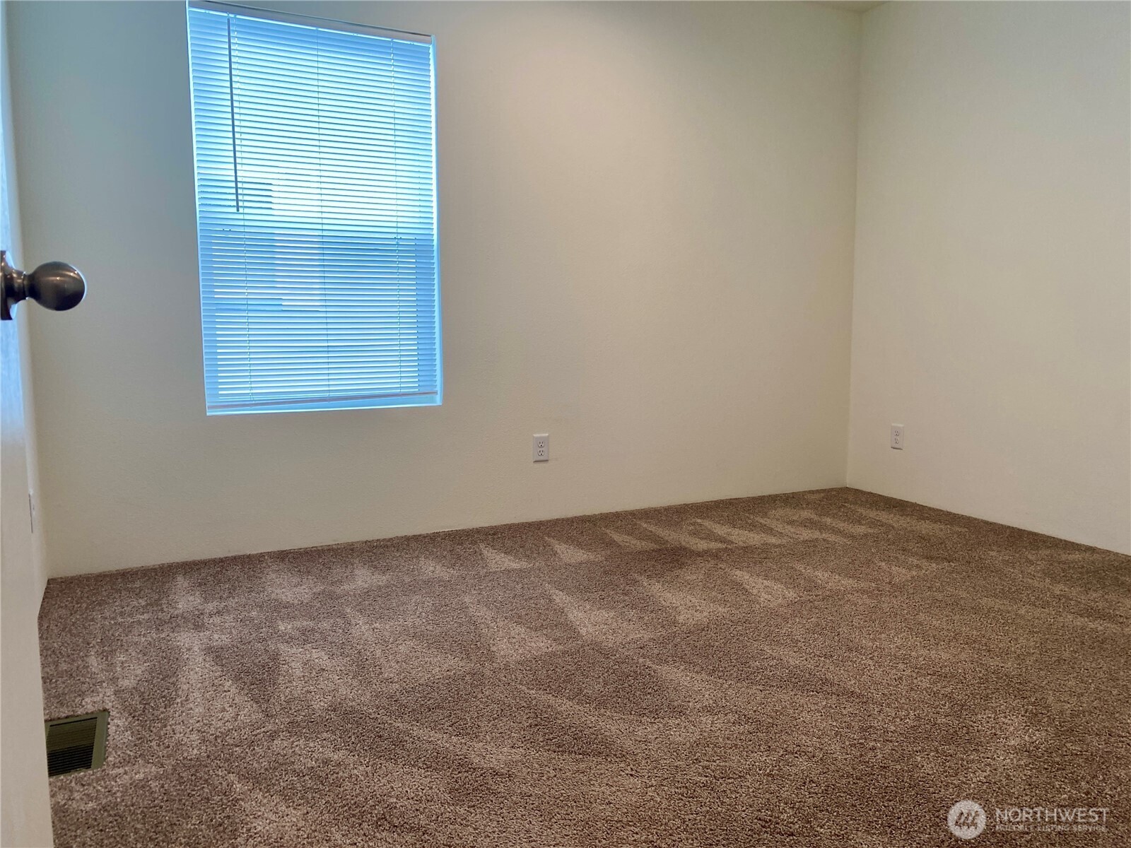1701 E Burr Avenue Court Moses Lake WA 98837