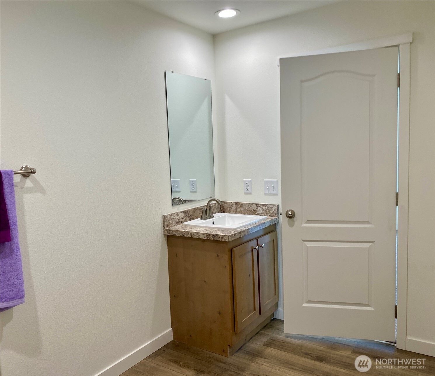 1701 E Burr Avenue Court Moses Lake WA 98837
