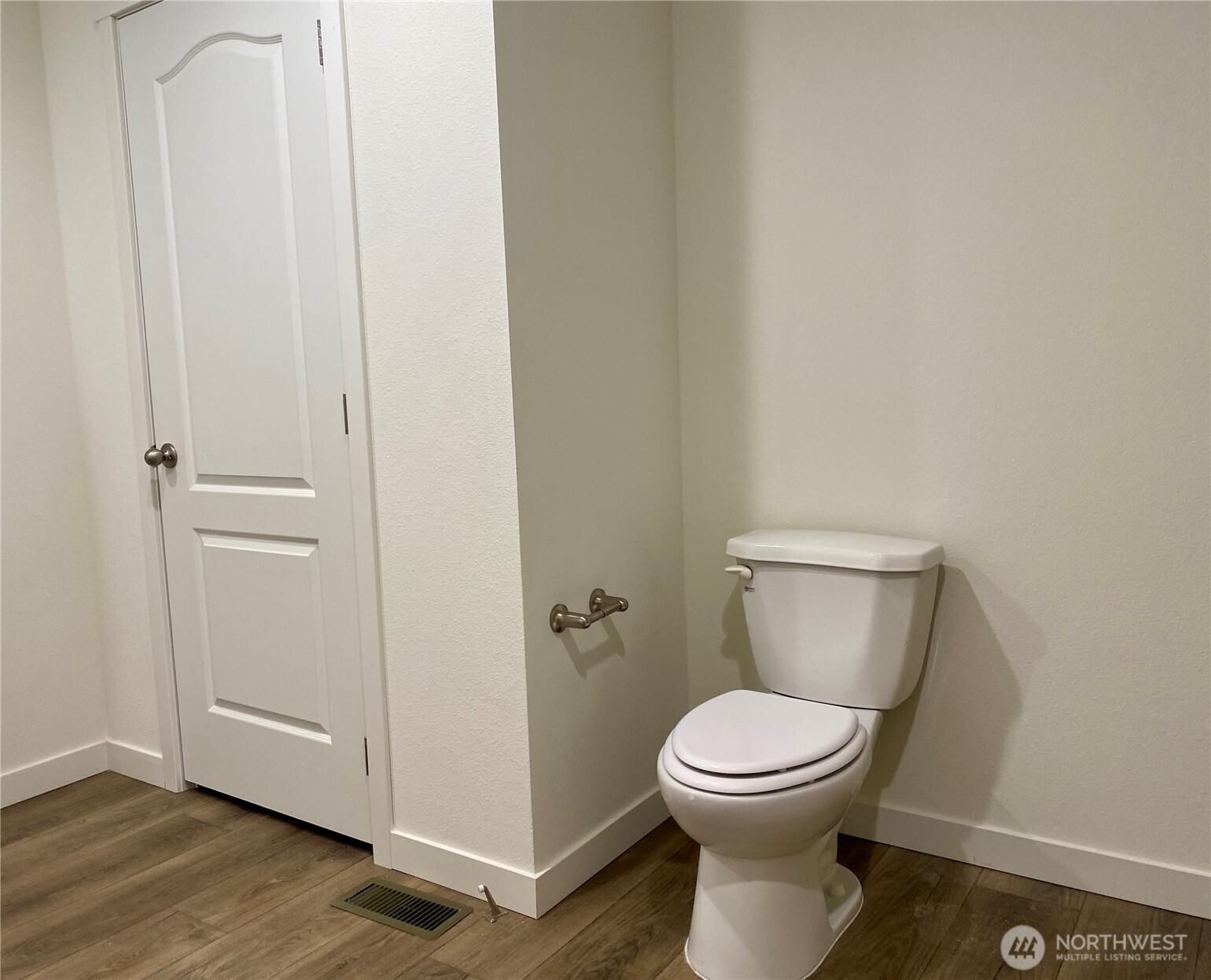 1701 E Burr Avenue Court Moses Lake WA 98837