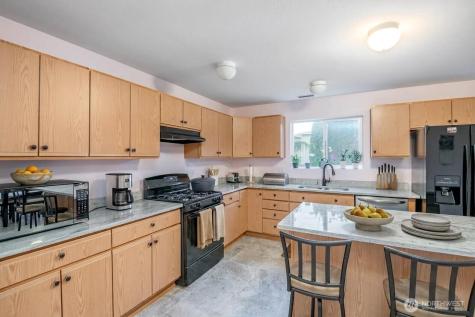 17008 SE 183rd Place Renton WA 98058