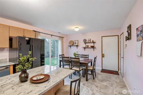 17008 SE 183rd Place Renton WA 98058