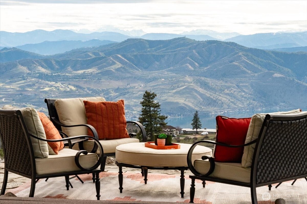 95 Horizon Lane Chelan WA 98816