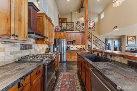 95 Horizon Lane Chelan WA 98816