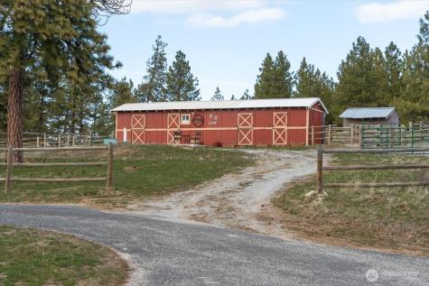 95 Horizon Lane Chelan WA 98816