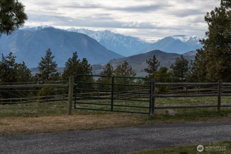 95 Horizon Lane Chelan WA 98816