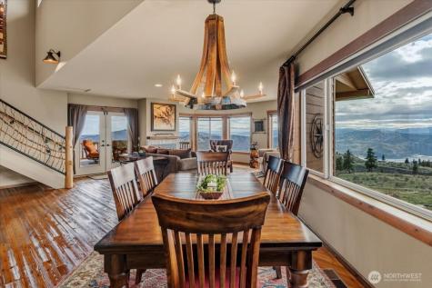 95 Horizon Lane Chelan WA 98816