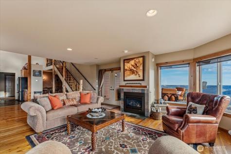 95 Horizon Lane Chelan WA 98816