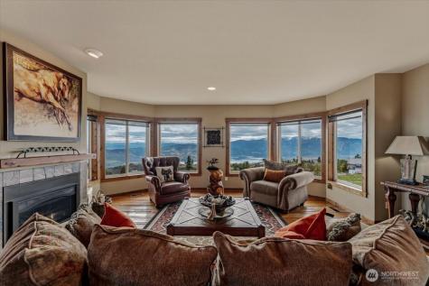 95 Horizon Lane Chelan WA 98816