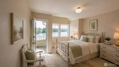 7240 Holmes Island Road SE Lacey WA 98503