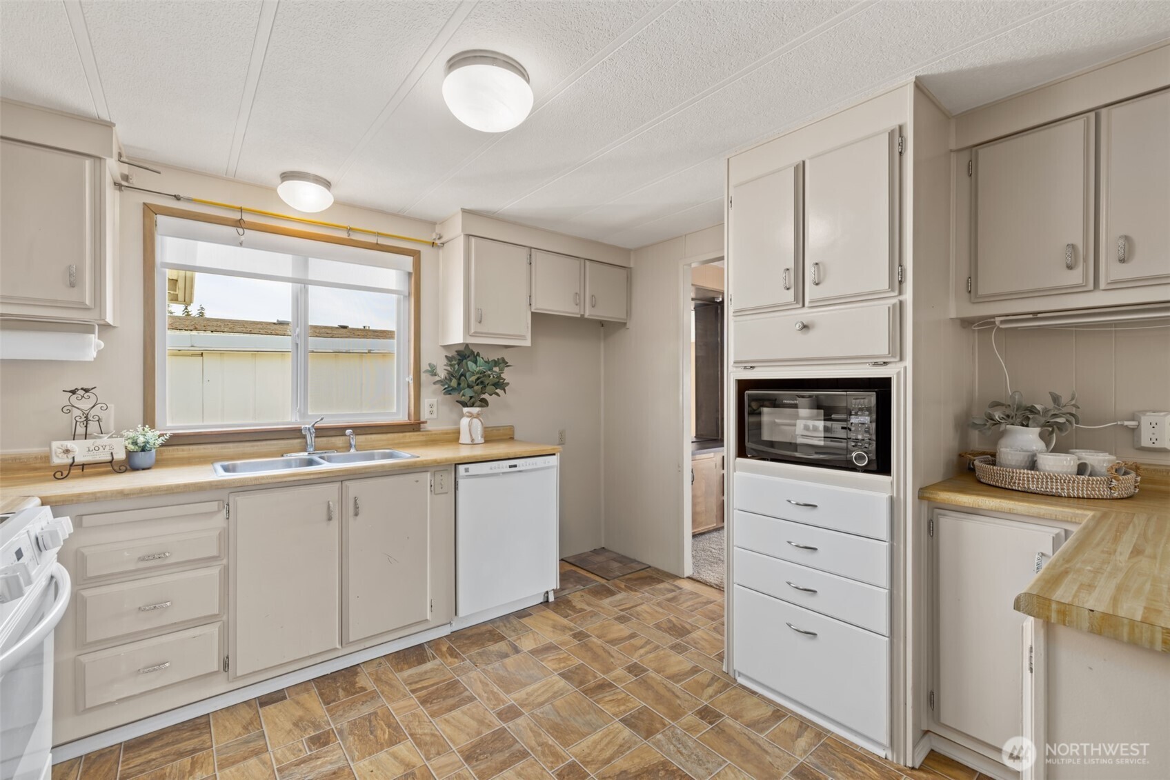 55 Juniper Mobile Estates Sequim WA 98382