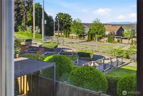 13006 135th Place NE Kirkland WA 98034