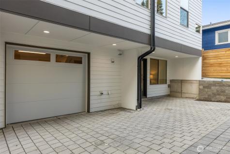 1203 N Allen Place Seattle WA 98103