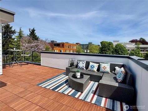 1203 N Allen Place Seattle WA 98103