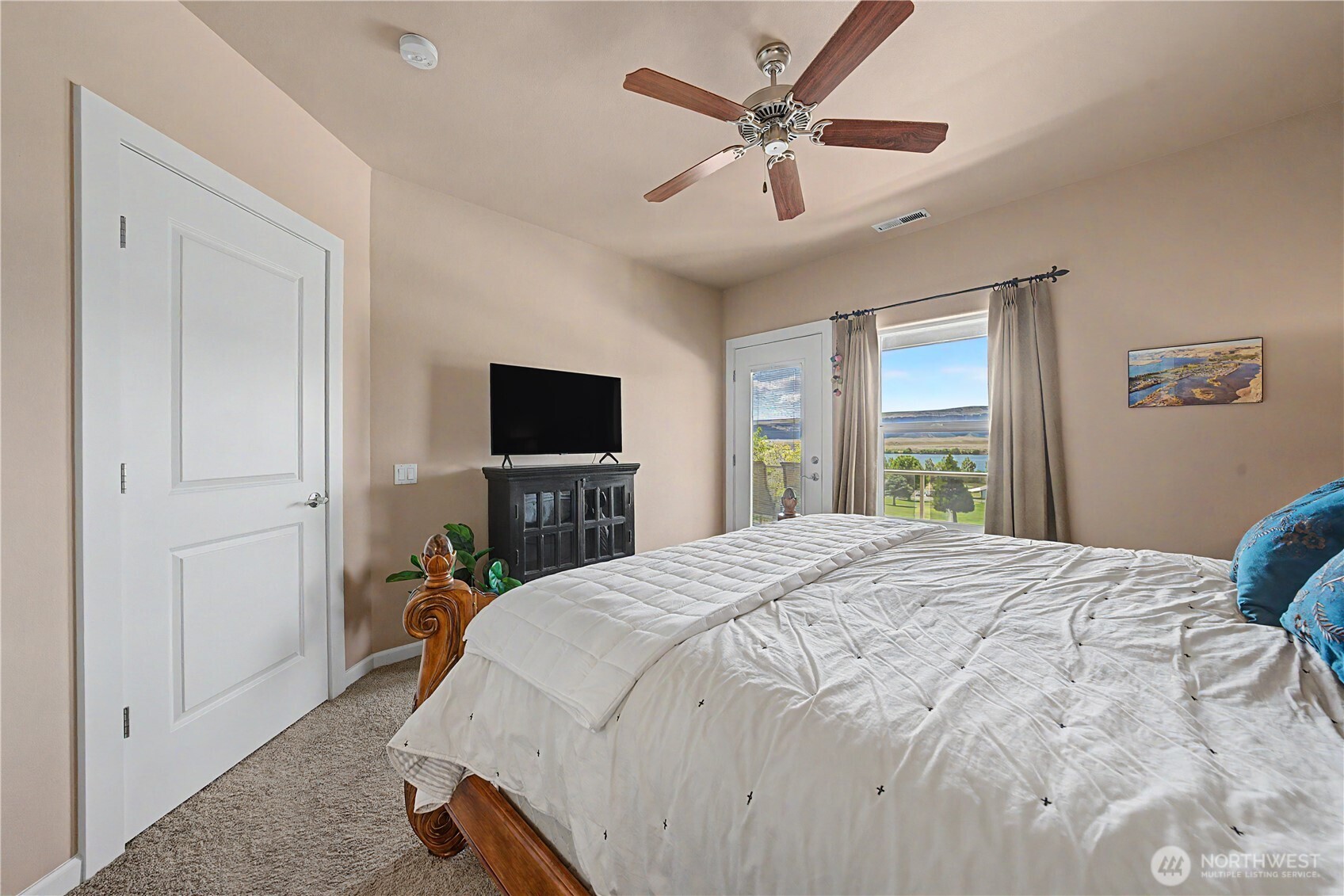 23518 Sunserra Loop NW Quincy WA 98848