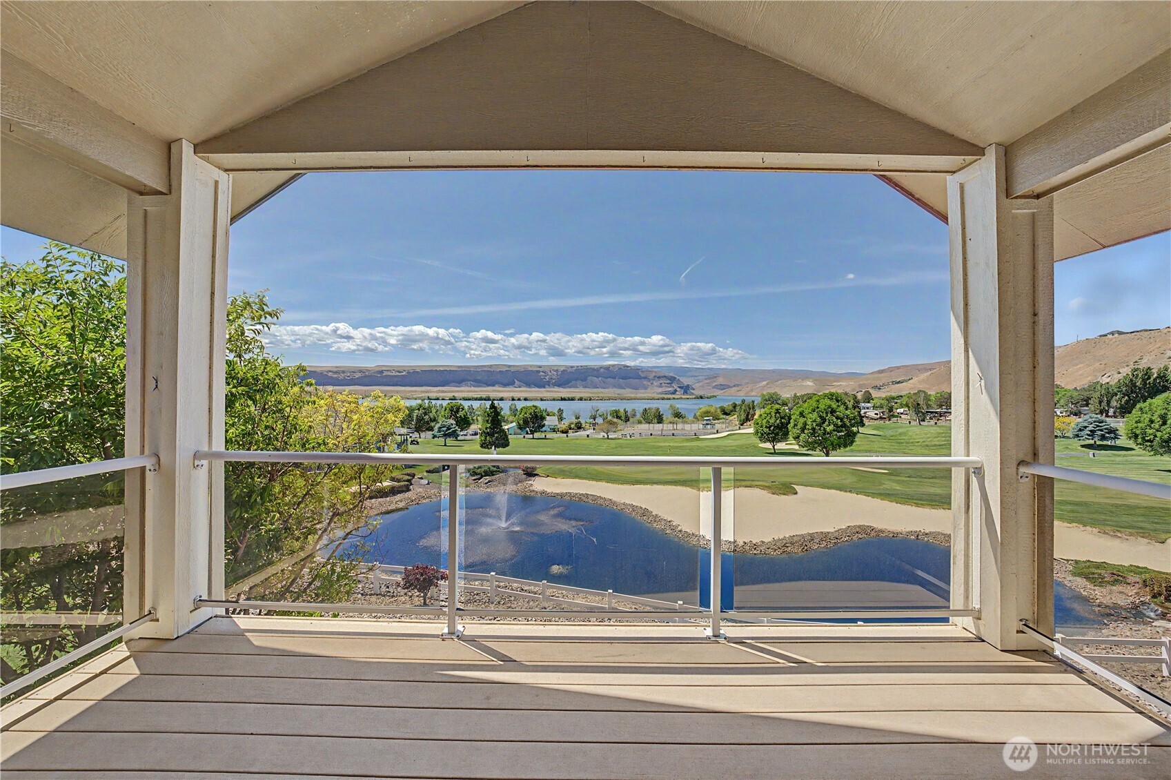 23518 Sunserra Loop NW Quincy WA 98848