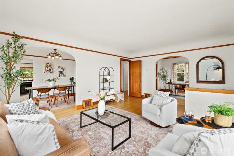 6716 37th Avenue SW Seattle WA 98126