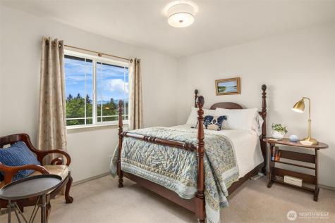 20282 12th Avenue NE Poulsbo WA 98370