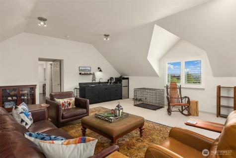 20282 12th Avenue NE Poulsbo WA 98370