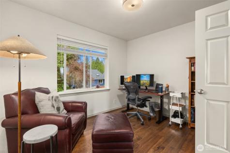 20282 12th Avenue NE Poulsbo WA 98370