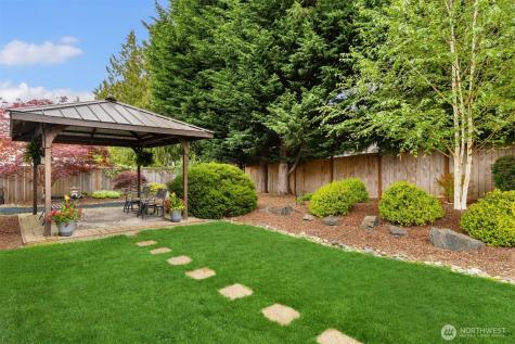 20282 12th Avenue NE Poulsbo WA 98370