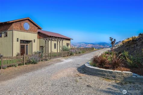 47 Bella Vista Lane Winthrop WA 98862