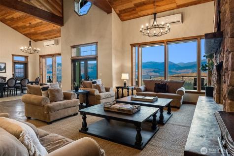 47 Bella Vista Lane Winthrop WA 98862