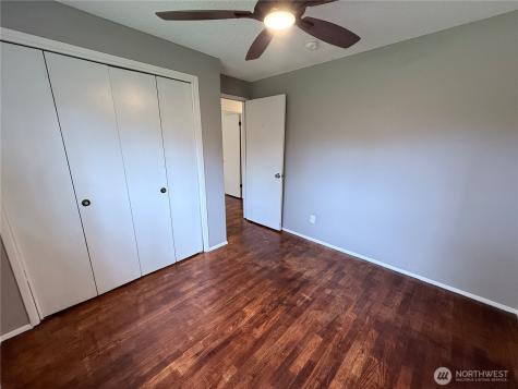 388 NW 11th Court Oak Harbor WA 98277