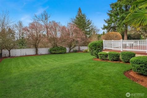 8550 NE 28th Street Hunts Point WA 98004