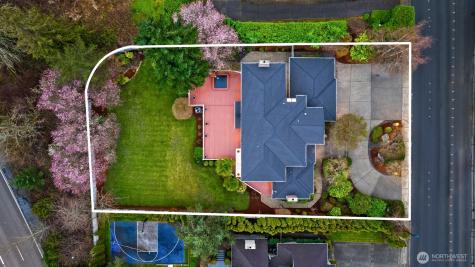 8550 NE 28th Street Hunts Point WA 98004