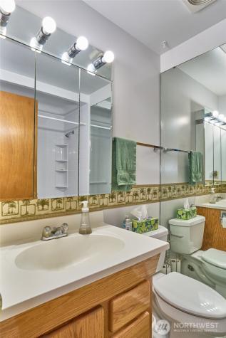 22617 108th Avenue SE Kent WA 98031