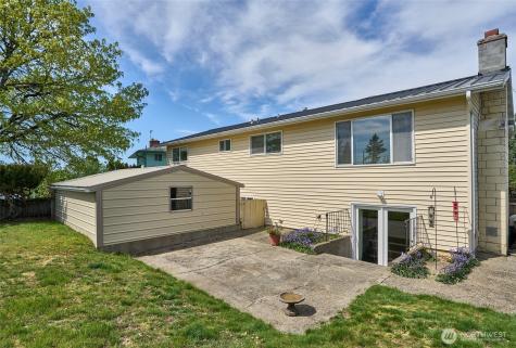 22617 108th Avenue SE Kent WA 98031