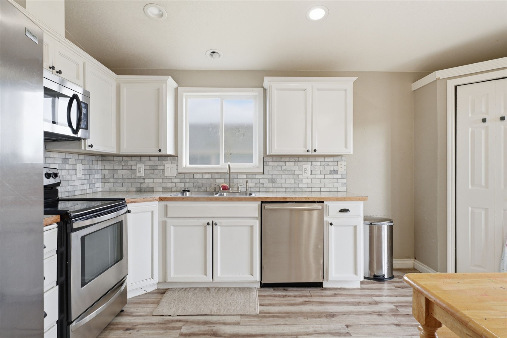 9316 Mustang Drive Pasco WA 99301