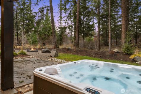 1551 Kokanee Loop Cle Elum WA 98922